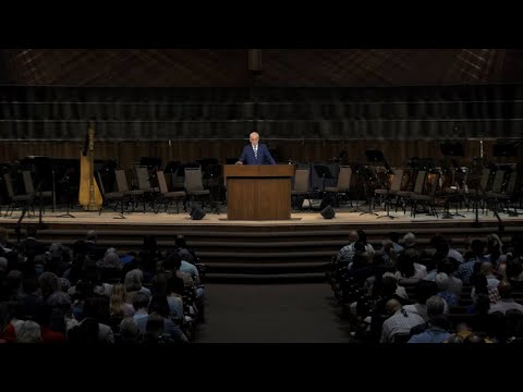 Divine Barriers to Superficial Seekers (Mark 10:17–22) | John MacArthur