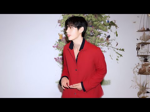 Los Angeles Goes Wild! Taehyung Just Attended the TIRTIR Pop-Up Event!