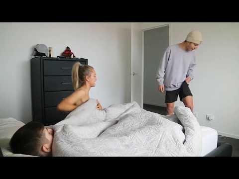 download lagu mp3 mp4 Fucking My Best Friend, download lagu Fucking My Best Friend gratis, unduh video klip Fucking My Best Friend