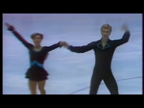 Jayne Torvill & Christopher Dean- 1981 World Championships - In The Mood Exhibition