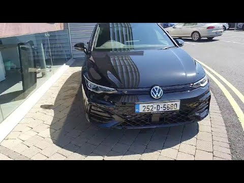 Volkswagen Golf R-line 1.5etsi D7F 116HP Mhev - Image 2