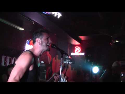 Martini Bros. live at Johnny Joe's(1/4)