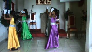 preview picture of video 'COREOGRAFIA - ABRA OS MEUS OLHOS - Igreja Pentecostal Missionária de Santa Cruz do Capibaribe - PE'