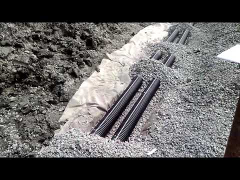 31.5.2016 Perusvesikaivo pallopadotusventtiilillä. Salaojaputki.