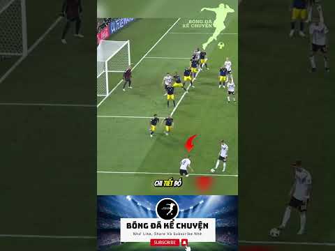 CÚ ĐÁ PHẠT ĐẲNG CẤP ĐƯA ĐỨC VƯỢT QUA VÒNG BẢNG #bongda #football #shorts #tinbongda