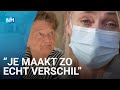 90-jarige Miep eindelijk weer naar buiten dankzij caregiver Lisette