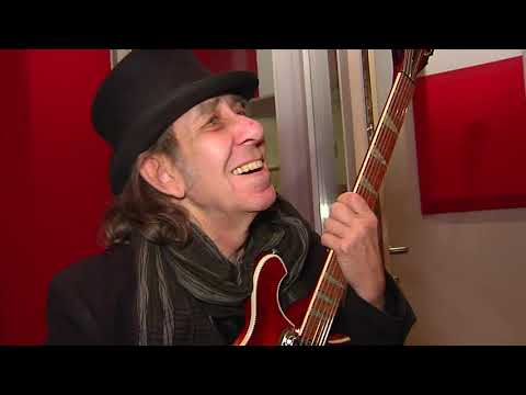 Nick Woodland - Rock ’n’ Roll- und Blues-Gitarrist
