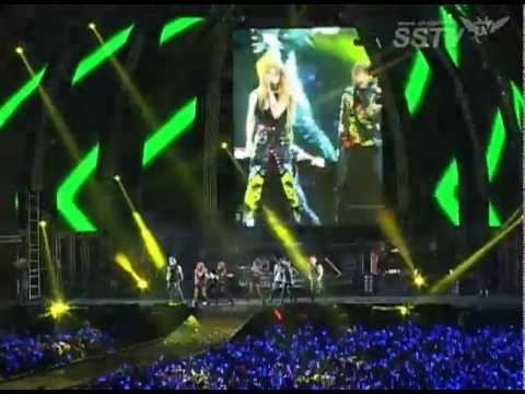 [SSTV] 2NE1, 싸이 콘서트 게스트 참석 '내가 제일 잘나가!'