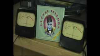 You Gotta Love Him - Little Isidore and the Inquisitors featuring Kit Kaboodle on lead vocal - HQ