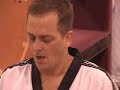 Taekwondo Master breaks 500 boards in 5 minutes