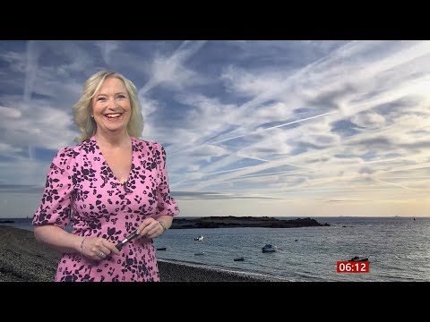 Weather images up to the morning, + pollen & light banter (UK) - BBC - 13th April 2022