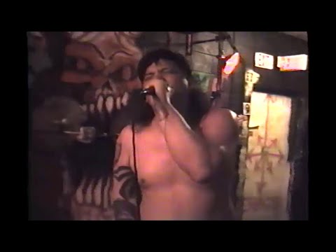 Sunflo’er - “straight to vhs” online metal music video by SUNFLO'ER