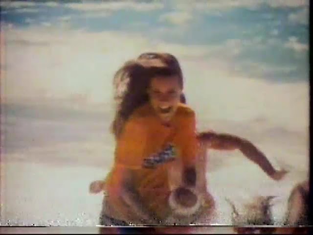 Vídeo relacionado con Sunkist Soda - Paquete variado de soda individual, naranja, fresa, uva y melocotón (30 barras en total)
