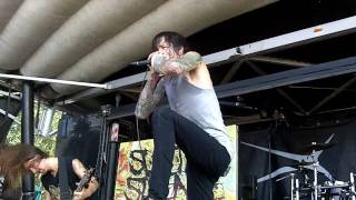 Suicide Silence-Smoke Live in Charlotte NC Warped Tour 2010 HD