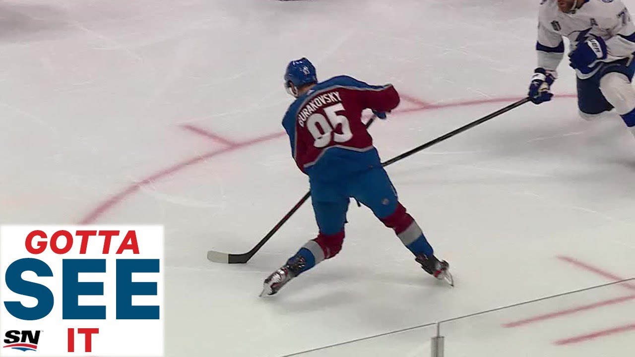 Vidéo:  Joe Sakic a EXPLOSÉ de joie...