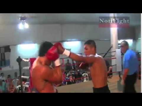 Juan José "Pitbull" Velasco vs. Ezequiel "Cachete" Benitez (2015-03-07)