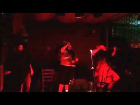 LA TOSSE GRASSA - Ritardo Mentale live SidroClub