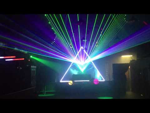 Midnight Conspiracy's Lasers + soundcheck to "Conquest"