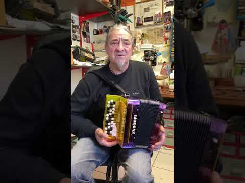 Présentation du Snooopi-mouse (accordéon Thierryb)