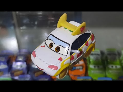 Mattel Disney/Pixar Cars 2 Ichigo (Tuner Car) World Grand Prix Fan Tokyo Party Attendee 2013 Chase