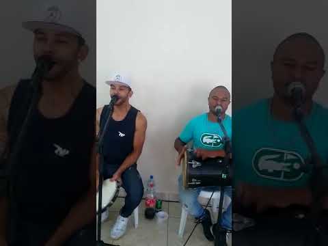 cantor gu silva cantando papel mache