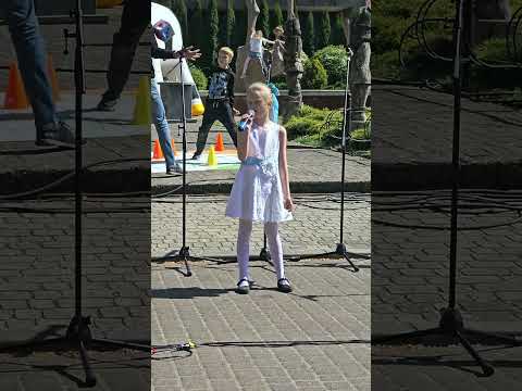 "Walc na dwa" Muzykat.Muzykalnie dla dzieci. wyk. Martyna Lewandowska