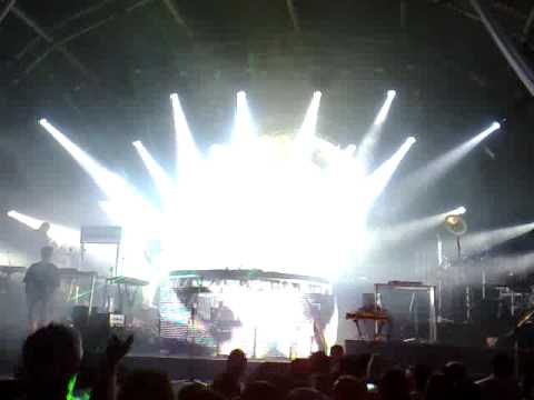 SPIRIT OF LONDON   WHITE 2011