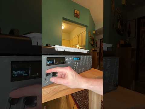emu emax for sale (upgraded to SE HD PLUS, 4 SCSI PARTITIONS, new display, new psu) REVERB