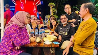 Download lagu Menikmati Malam di Medan, Presiden Jokowi Makan Durian Bersama Pemred, 8 Februari 2023 mp3