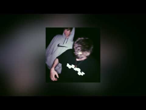 Oliver ~ backwoods shawty