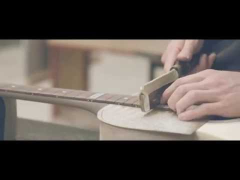 Maton EBG808C Nashville Cutaway All Solid Wood Sitka Spruce Blackwood AP5 Pro Pickup image 7