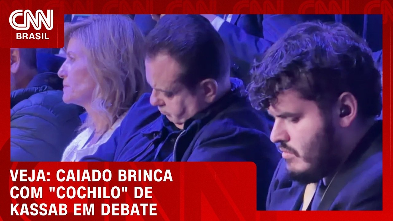 Caiado brinca com