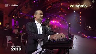 Alex Christensen - Rhythm Is A Dancer - Silvester 2017 am Brandenburger Tor (Willkommen 2018)