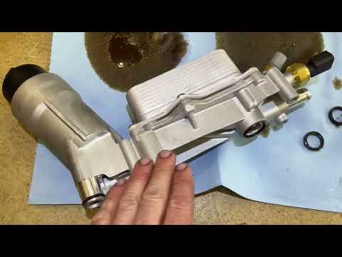🔧 Leaking oil filter housing 3.6 2011-2026 Chrysler Dodge Jeep RAM. DIY, tech notes in description