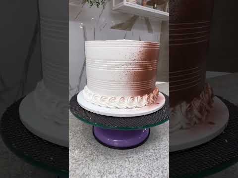 DECORANDO UM BOLO ROSE GOLD