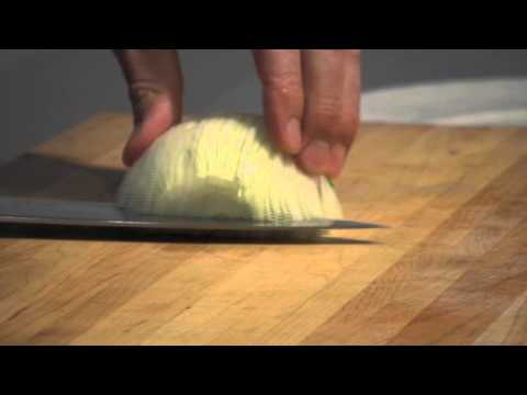 Daniel Humm Prepares Onions