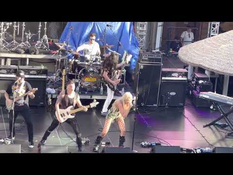 The Stowaways - Self Esteem feat Christina Chriss live on Shiprocked 01/25/23