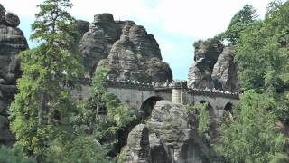 preview picture of video 'Die Felsenwelt der Bastei im NP Sächsische Schweiz'