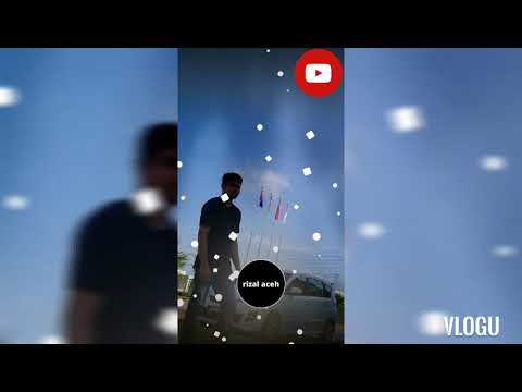 Aku mundur alon alon aku sadar aku sopo