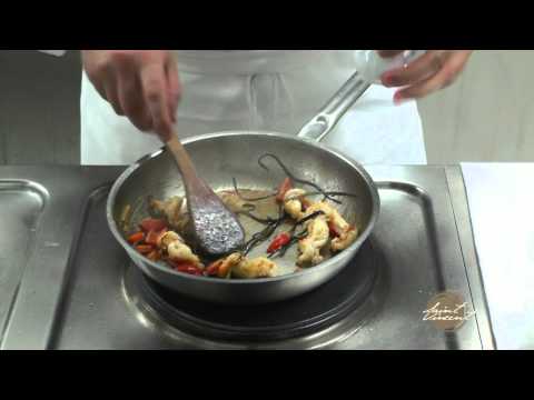 Tagliolini alla paprika con gamberi e salsa di melanzane - Ricetta del Master Chef Lattanzi