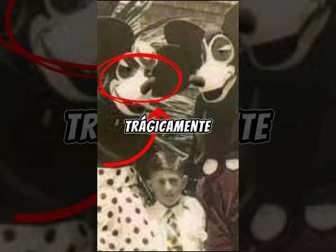 Disturbing Disneyland Facts You Should Know 😨👻 #mickeymouse #disney #fear #trivia