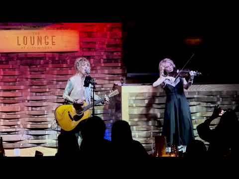 Clare Cunningham - 'RIDE ON' - Live at City Winery Nashville