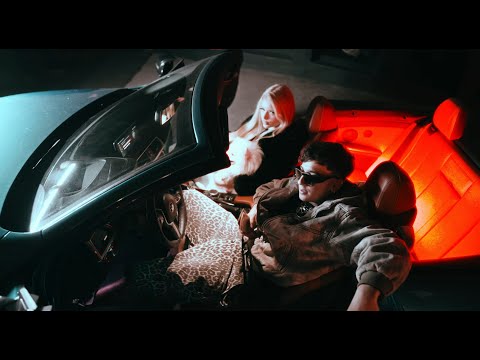 AdelinMM - CATWALK (Official Video)