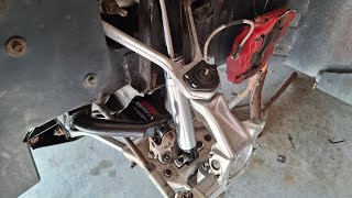 C4 Corvette Pt. 18: Get That Kung-Fu Grip! How to Install Rebuilt Cont