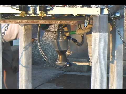 Testing engine gimbal on vertical takeoff and landing rocket 2005/07/30