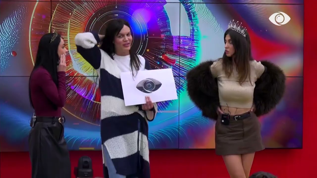 Egli diskuton me skuadrën e saj për lojën: Nuk do fle 7 ditë, do rri sonambul
