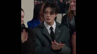 Download lagu jeno in Milan Fashion Week mp3