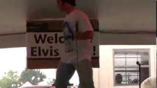 Leo Days  sings 'FADED LOVE' at Elvis Week 2007 ELVIS PRESLEY SONG (video)