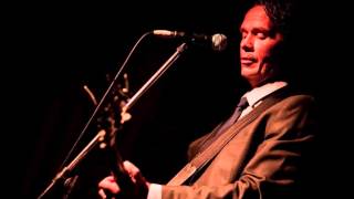 Hugo Race - A Thousand Kisses Deep