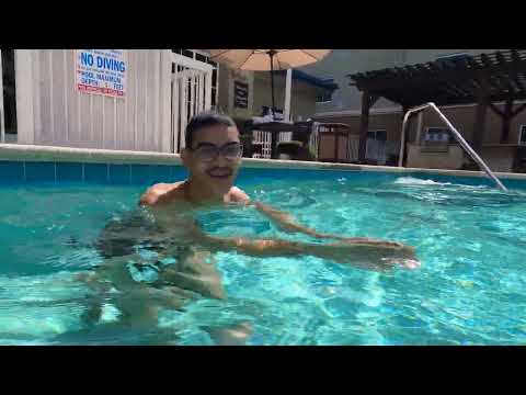 Swimming pool @homewoodsuites